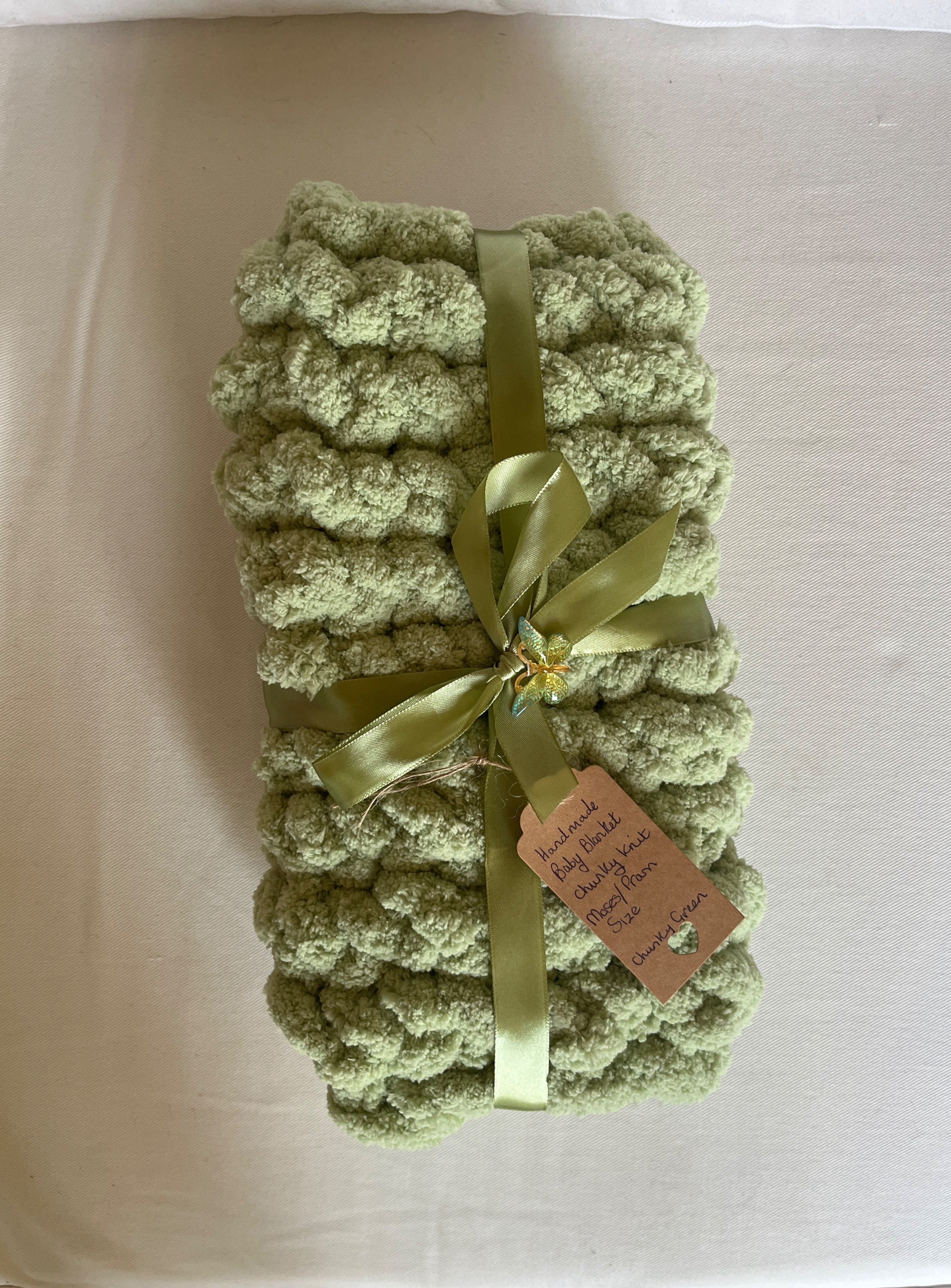 Baby Blanket Chunky Knit Moses/Pram Size Gift Wrapped