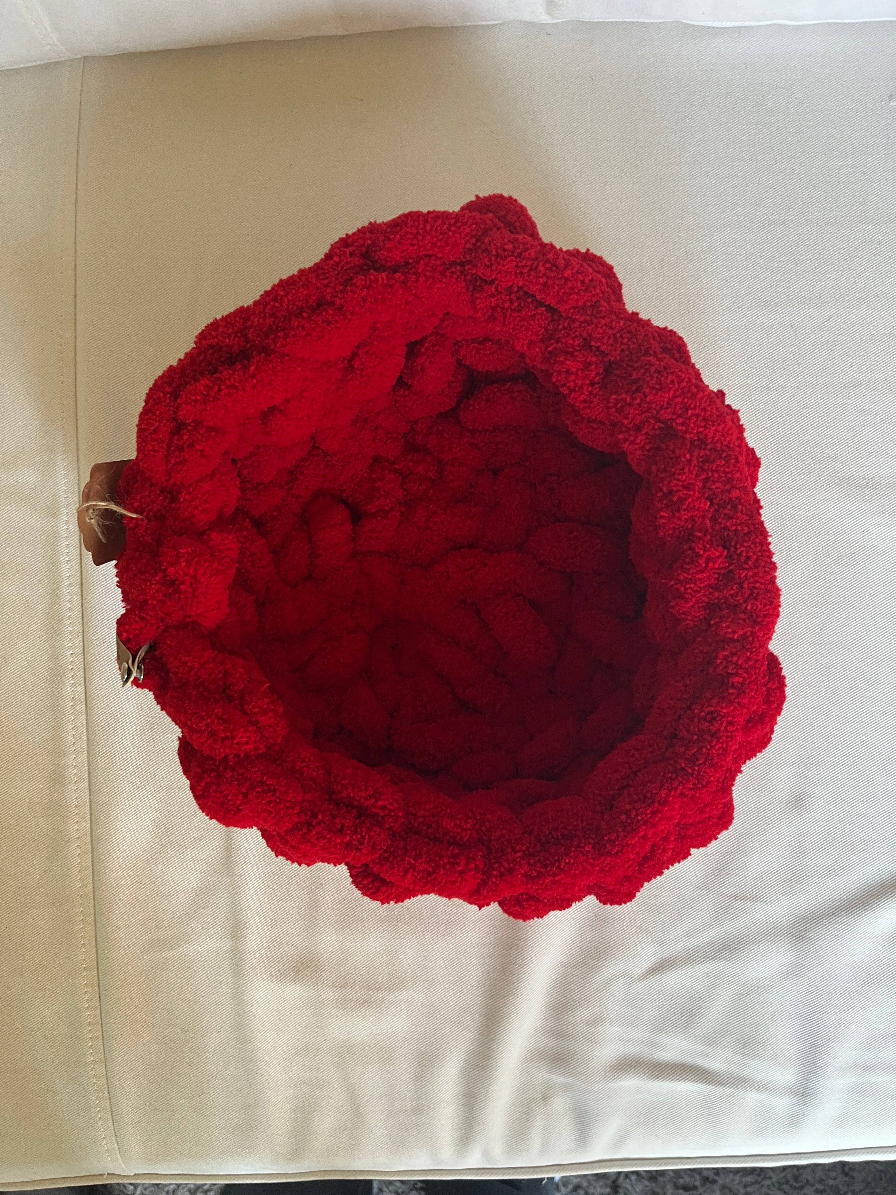 Red Pet Bed 11" Wide